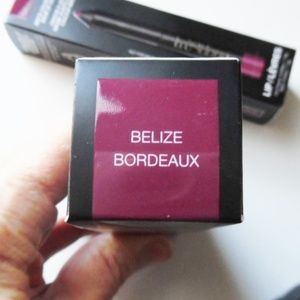 Trestique Makeup - 2X Trestique Matte Color & Shiny Balm Lip Crayon Trestique Makeup - 2X Trestique Matte Color & Shiny Balm Lip Crayon